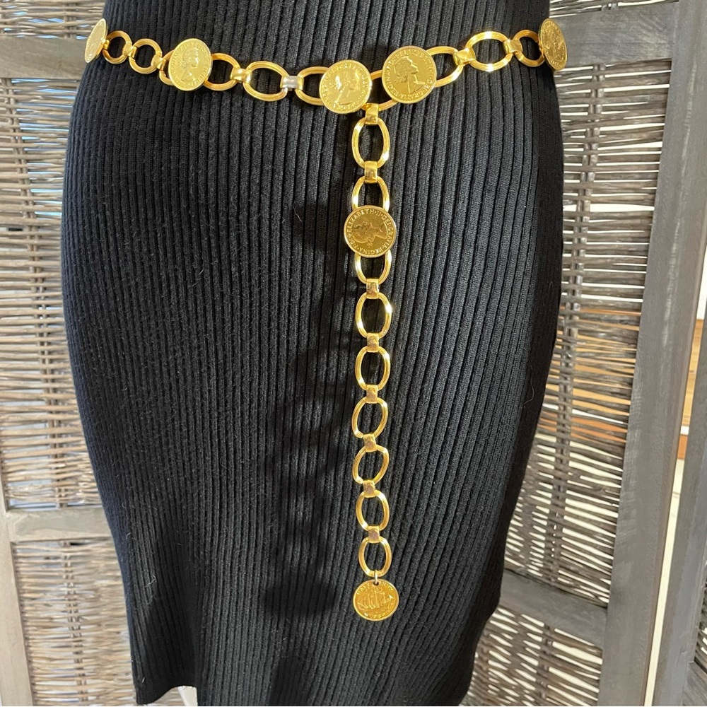VTG 60s Queen Elizabeth II gold coin link chain belt